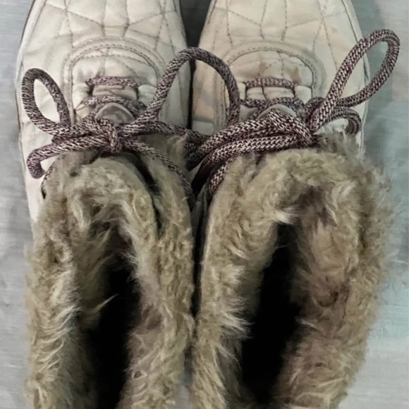 Women’s size 9 Columbia waterproof Minx Shorty winter boots - Picture 7 of 8